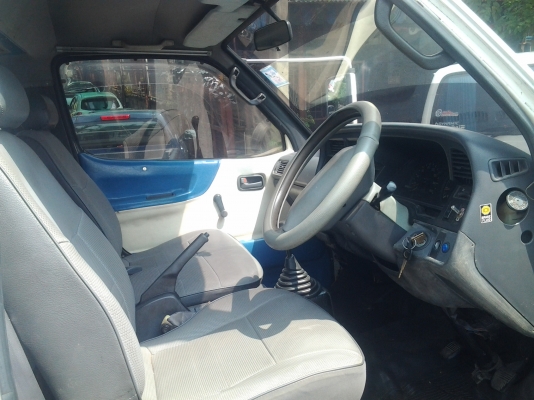 TOYOTA HIACE หัวจรวด เครื่องแน่น สภาพสวย  พร้อมวิ้งใช้งาน