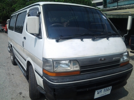 TOYOTA HIACE หัวจรวด เครื่องแน่น สภาพสวย  พร้อมวิ้งใช้งาน