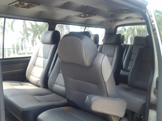 TOYOTA HIACE หัวจรวด เครื่องแน่น สภาพสวย  พร้อมวิ้งใช้งาน