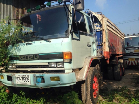 ขายดั้ม2เพลา ร็อกกี้195เทอร์โบ สภาพพร้อมใช้งาน เอกสารพร้อมโอน สนใจโทร 090-8588220คุณนะ 093-3258446คุณบิว หรือเข้าดูสินค้าอื่นๆได้ที่ www.truck.in.th/498 หรือเพจFacebook ณรงค์ ซื้อขายรถมือสอง (เว็บไซต์ส่วนตัว) หรือFacebook ตลาดรถมือสอง คุณนะ