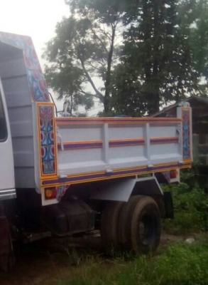 หกล้อ ฮีโน่ FD195ดั้ม แอร์ เพาเวอร์ ทิฟฟี สภาพดีสวยพร้อมใช้ ทะเบียนพร้อมโอน ราคา 680,000บ ต่อรองได้ หกล้อ ฮีโน่ FD195ดั้ม แอร์ เพาเวอร์ ทิฟฟี สภาพดีสวยพร้อมใช้ ทะเบียนพร้อมโอน ราคา 680,000บ ต่อรองได้