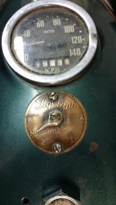 รถมอไซร์TRIUMPH