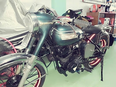 รถมอไซร์TRIUMPH รถมอไซร์TRIUMPH