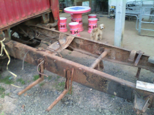 ขายแคซซี  6  ล้อ พร้อมหัวเก่ง