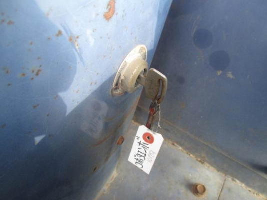 ขายรถเก่านอกแท้ 100\%KUBOTA รุ่น : KH-033 (พร้อมหัวเจาะ) ขายรถเก่านอกแท้ 100\%KUBOTA รุ่น : KH-033 (พร้อมหัวเจาะ)