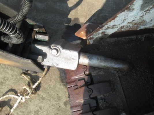 ขายรถเก่านอกแท้ 100\%KUBOTA รุ่น : KH-033 (พร้อมหัวเจาะ) ขายรถเก่านอกแท้ 100\%KUBOTA รุ่น : KH-033 (พร้อมหัวเจาะ)