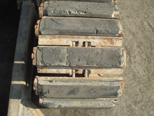 ขายรถเก่านอกแท้ 100\%KUBOTA รุ่น : KH-033 (พร้อมหัวเจาะ) ขายรถเก่านอกแท้ 100\%KUBOTA รุ่น : KH-033 (พร้อมหัวเจาะ)