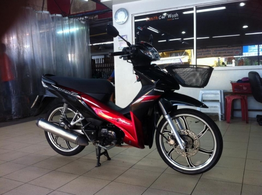 ขออนุญาติขาย HONDA WAVE 110-i ตัว TOP ล้อแม็ก ฟรีค่าโอน