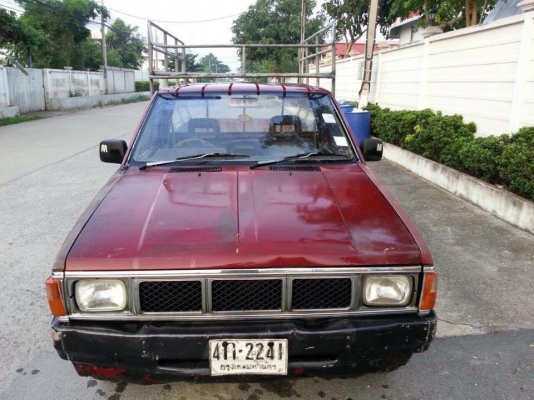 ขาย รถกระบะ nissan เครื่อง z-16 เบนซิน 1600cc ขาย รถกระบะ nissan เครื่อง z-16 เบนซิน 1600cc