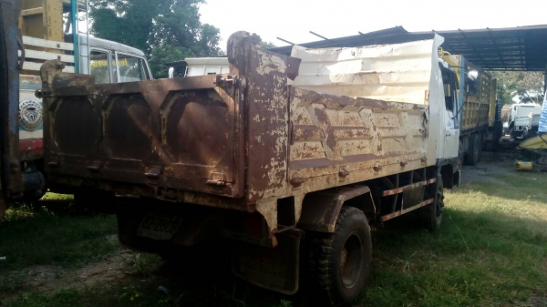 ขายด่วนรถ6ล้อดั้มFC4Jเครือง145แรงรถสวยเดิมพร้อมใช้งาน