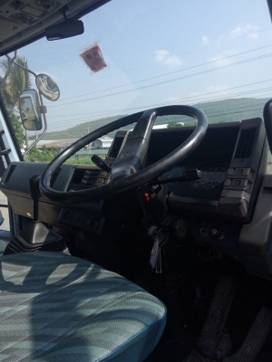 ขายหกล้อร๊อกกี้FRRเครื่อง6BG1 175แรงม้า เบรคทิฟฟี่ พวงมาลัยพาวเวอร์ เครื่องแน่นไม่มีไอ คัสซีสวย หัวสวยไม่ผุภายในเก๋งสวยมาก ยาว6.20เมตร กว้าง2.20เมตร พร้อมคอกเหล็กสวยๆ ทะเบียนพร้อมโอน ขายหกล้อร๊อกกี้FRRเครื่อง6BG1 175แรงม้า เบรคทิฟฟี่ พวงมาลัยพาวเวอร์ เครื่องแน่นไม่มีไอ คัสซีสวย หัวสวยไม่ผุภายในเก๋งสวยมาก ยาว6.20เมตร กว้าง2.20เมตร พร้อมคอกเหล็กสวยๆ ทะเบียนพร้อมโอน