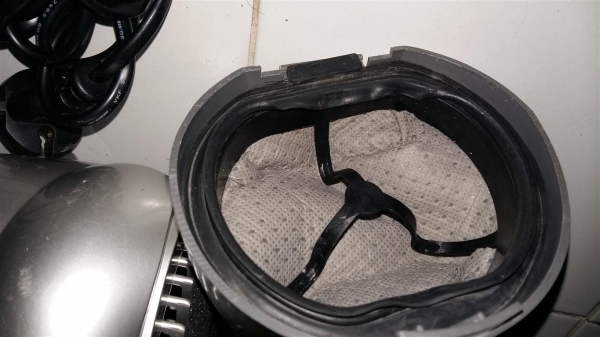 เครื่องดูดฝุ่นในบ้าน ในรถยนต์ (ใช้ไฟ 220 V)