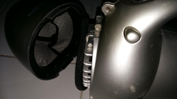 เครื่องดูดฝุ่นในบ้าน ในรถยนต์ (ใช้ไฟ 220 V)