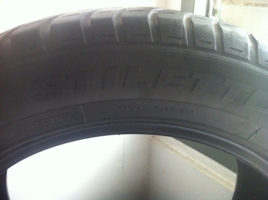 225-55-17 4 เส้น ปี14 ใช้งานได้