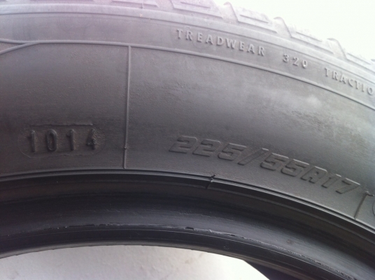 225-55-17 4 เส้น ปี14 ใช้งานได้