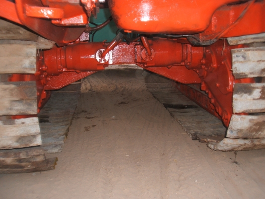 ขายรถเกี่ยวข้าวไทยเจริญ อุ้ม 2.5 ตัน เครื่องยนต์ JO8C เทอร์โบ 260 แรงม้า ปั้มไดกิ๊นส์ เบอร์ 23