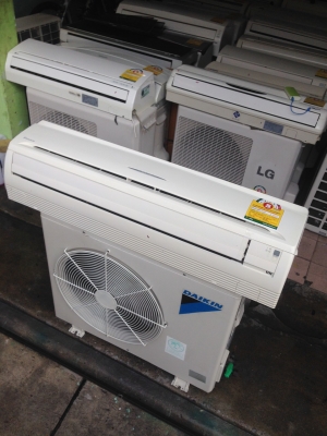 **** ขายแอร์ DAIKIN 18000 BTU สภาพสวย ****