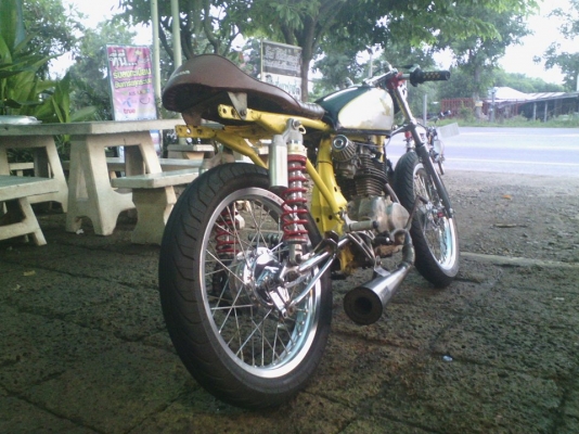 ขาย HONDA GL เครื่องเดิมๆเเน่นๆ อะไหล่เเต่งคุ้มๆ งานชุบเยอะ รถพร้อมใช้งาน มีสำเนาเล่มให้เเต่เลขไม่ตรง+ใบซื้อขาย ค่าตัว 9500 บาท สนใจทักเเชทหรือโทร.089-8054390 โอ๋ อยู่จังหวัด ลพบุรี ขาย HONDA GL เครื่องเดิมๆเเน่นๆ อะไหล่เเต่งคุ้มๆ งานชุบเยอะ รถพร้อมใช้งาน มีสำเนาเล่มให้เเต่เลขไม่ตรง+ใบซื้อขาย ค่าตัว 9500 บาท สนใจทักเเชทหรือโทร.089-8054390 โอ๋ อยู่จังหวัด ลพบุรี