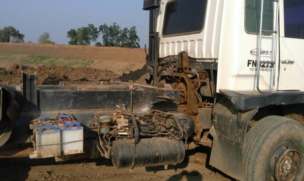 ฝากขาย 850,000บ สิบล้อ มิตซู ไอ้หลง FN527-ปี40TF-61&times;&times;&times; 220โบว์ เบรคเกียร์ใหญ่10สปีส ดั้ม KC สภาพดีสวยบางเดิมทั้งคันพร้อมใช้งาน ทะเบียนพร้อมโอน