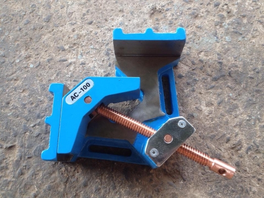 ขาย ปากกาเข้ามุมฉาก