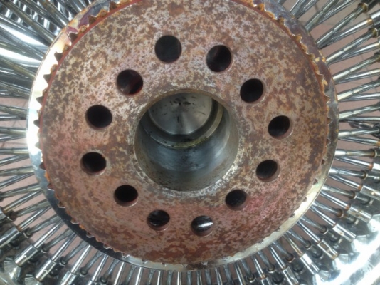 ล้อซี่ลวด อเมกาเเท้ขอบ14 4รู100กับ114สีเดิมญี่ปุ่นสภาพสวยๆเงาๆครับ