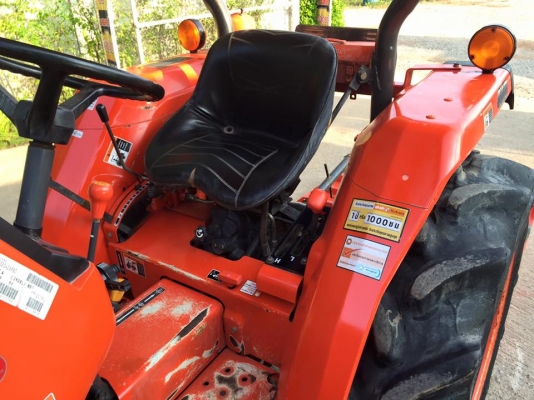 ขายรถไถKubota L3408 (4WD) พร้อมใบมีดหน้าและเครื่องตัดหญ้า1.20ม.รถพร้อมใช้งาน ขายรถไถKubota L3408 (4WD) พร้อมใบมีดหน้าและเครื่องตัดหญ้า1.20ม.รถพร้อมใช้งาน