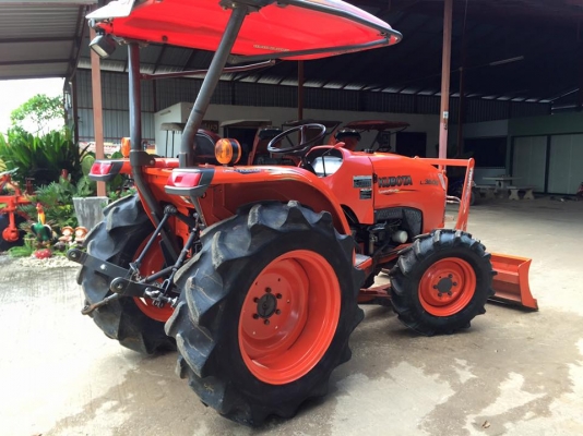 ขายรถไถ Kubota L3608(4WD) พร้อมใบมีดและผานพรวนช้าง รถพร้อมใช้งาน