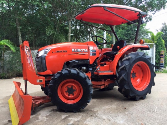ขายรถไถ Kubota L3608(4WD) พร้อมใบมีดและผานพรวนช้าง รถพร้อมใช้งาน ขายรถไถ Kubota L3608(4WD) พร้อมใบมีดและผานพรวนช้าง รถพร้อมใช้งาน