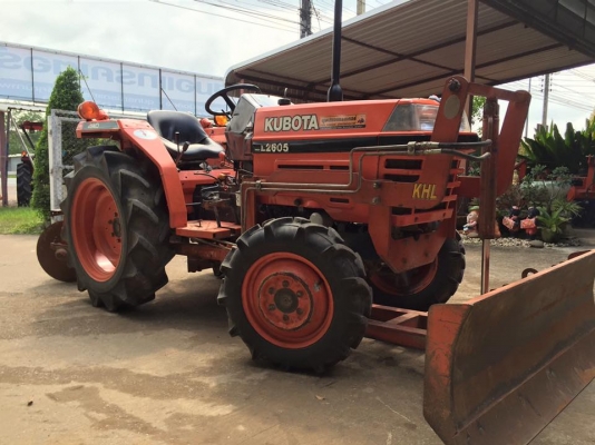 ขายรถไถ Kubota L2605 (4WD) รถ2เพลา พร้อมใบมีดและผานพรวน รถพร้อมใช้งาน ขายรถไถ Kubota L2605 (4WD) รถ2เพลา พร้อมใบมีดและผานพรวน รถพร้อมใช้งาน