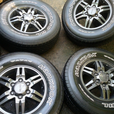 ล้อ  isuzu ขอบ16 พร้อมยางชุดละ6500