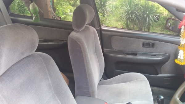 นิสสัน ซันนี่ซาลูน ปี97