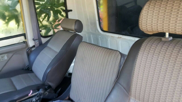 หกล้อ มิตซู ไอ้หลง FK 457 H 6D16 225โบว์ยูโรทู ปี47รถห้างแท้ สภาพสวยจัดบางเดิมทั้งคันเหมือนใหม่ ทะเบียนพร้อมโอน