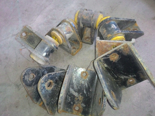 เต้าแหนบสำหรับคาริบเบี้ยน อย่างหนา 6 มิล ครบชุด  หน้าหลัง พร้อมบูชยูรีเทรน