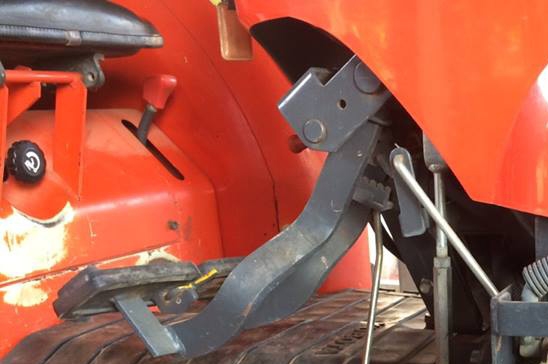 **415,000 บ.ต่อรอง/// รถไถ2เพลา KUBOTA L4708 4WD ปี55 เดิมบาง **ขาย KUBOTA L4708 4WD รถไถ2เพลา 47แรง ปี55 สภาพเดิมบาง พร้อมลุย FARM TRACTOR KUBOTA L4708 47HP 4WD 2เพลา 47แรงม้า 4สูบแบบตั้ง ปี 55 เครื่องเดิม เกียร์เดิม เครื่องแน่น แรง ไม่เยิ้ม เกียร์ดี ไม่