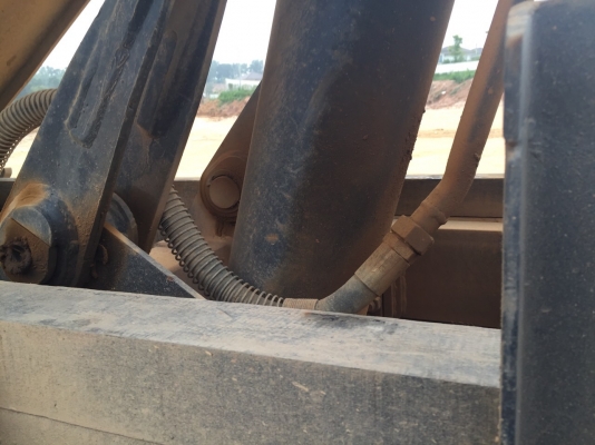 10ลัอดั้ม270แรง FXZ23NZF2  4-7001233 ยูโร2 ปี49  รถเดิมๆสวย สภาพดี