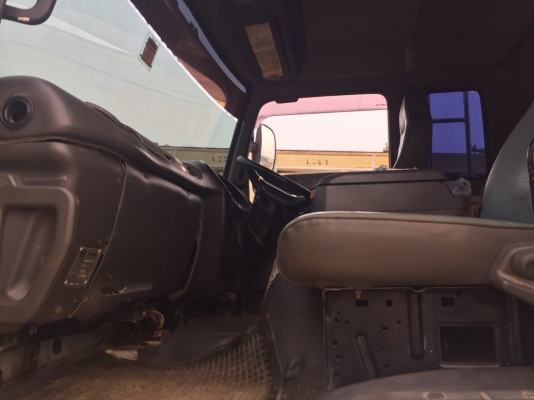 10ลัอดั้ม270แรง FXZ23NZF2  4-7001233 ยูโร2 ปี49  รถเดิมๆสวย สภาพดี