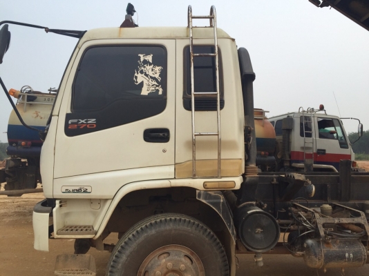 10ลัอดั้ม270แรง FXZ23NZF2  4-7001233 ยูโร2 ปี49  รถเดิมๆสวย สภาพดี