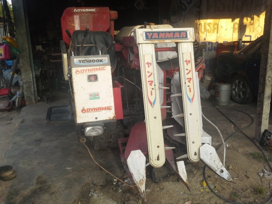 ด่วนๆครับขายรถเกี่ยวนวดข้าว ยันมาร์ แบบรองกระสอบ ราคาถูก ถูกสุดในเวปครับ พร้อมใช้งาน ไม่ต้องง้อแรงงานคน ใช้ในครัวเรือนตัวเองสบายๆ