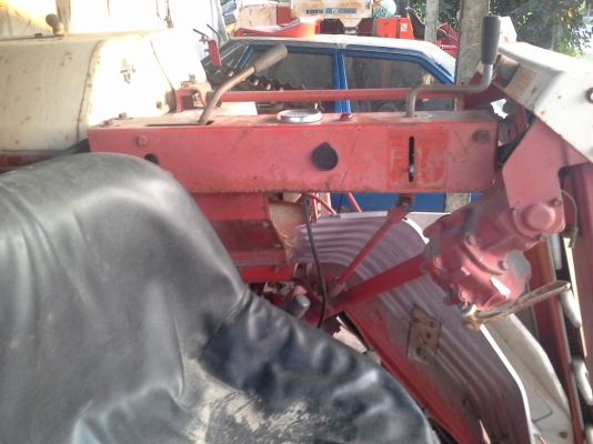 ด่วนๆครับขายรถเกี่ยวนวดข้าว ยันมาร์ แบบรองกระสอบ ราคาถูก ถูกสุดในเวปครับ พร้อมใช้งาน ไม่ต้องง้อแรงงานคน ใช้ในครัวเรือนตัวเองสบายๆ