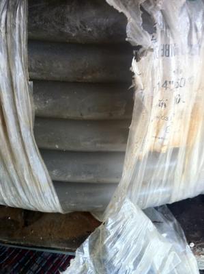 สายยางหนาตราช้าง 1 1/4 นิ้ว ของใหม่เหลือสองม้วนสุดท้ายครับ สายยางหนาตราช้าง 1 1/4 นิ้ว ของใหม่เหลือสองม้วนสุดท้ายครับ