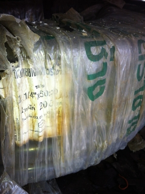 สายยางหนาตราช้าง 1 1/4 นิ้ว ของใหม่เหลือสองม้วนสุดท้ายครับ