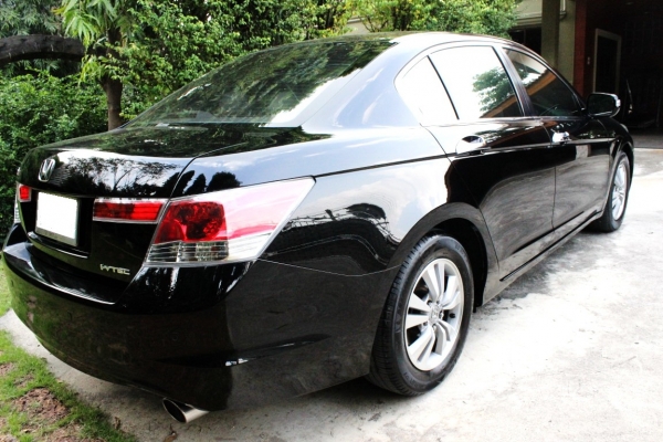 2009HONDA ACCORD 2.0 E i-VTEC AIRBAG-ABS AT สภาพดีมาก เจ้าของขายเอง