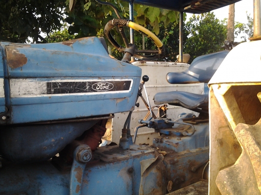 รถไถฟอร์ด 6610 T5 ดันหน้า ผาน7 CMT รถไถฟอร์ด 6610 T5 ดันหน้า ผาน7 CMT