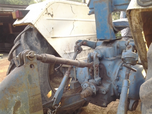 รถไถฟอร์ด 6610 T5 ดันหน้า ผาน7 CMT รถไถฟอร์ด 6610 T5 ดันหน้า ผาน7 CMT