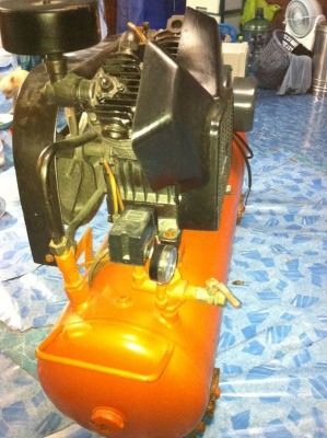 Hitachi JAPAN 3 แรง สองสาย เต็มเสื้อ เต็มหัว สองสาย ถังหนาญี่ปุ่นแท้++!! Hitachi JAPAN 3 แรง สองสาย เต็มเสื้อ เต็มหัว สองสาย ถังหนาญี่ปุ่นแท้++!!