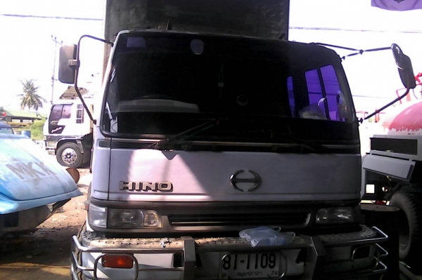 10ล้อ HINO FL1Jตู้เย็น ขาย 830,000 หรือเอาหัวคัชซีก็ได้ ราคาลดกันไป