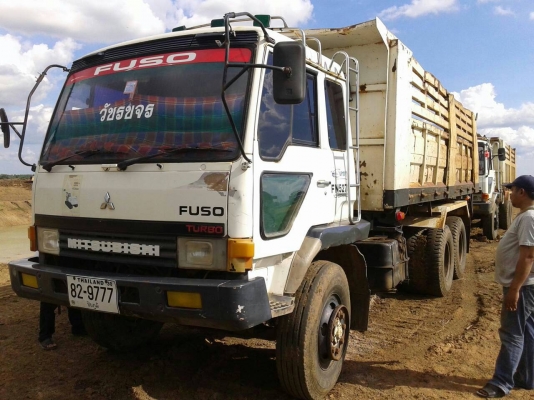 ขาย MISUBISHI  FN527M-TF6116  10 ล้อ   2เพลา ดัมพ์