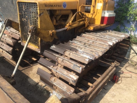 D2PL D2-5 ใบมีดสไลค์ได้ เอียงซ้ายขวา คว้ำหน้าหลัง บรูซโซ่ใหม่หมด เฟืองพ็อกเก็ตใหม่ ใบดีไม่มีหัก เครื่องไม่กินน้ำมันเครื่อง หม้อน้ำดีไม่ร้อนทะลวงมาใหม่ เลี้ยวซ้ายขวาปกติ ปั้มดี ไฟชาร์ทดี เเบตเตอร์รี่พร้อม