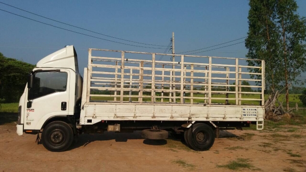 ขายรถบรรทุก ISUZU ELF NQR 175 ปี53 ยาว 5.50 ม พร้อมใช้งานครับ