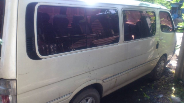 ขายรถตู้ Toyota hiace ขายรถตู้ Toyota hiace